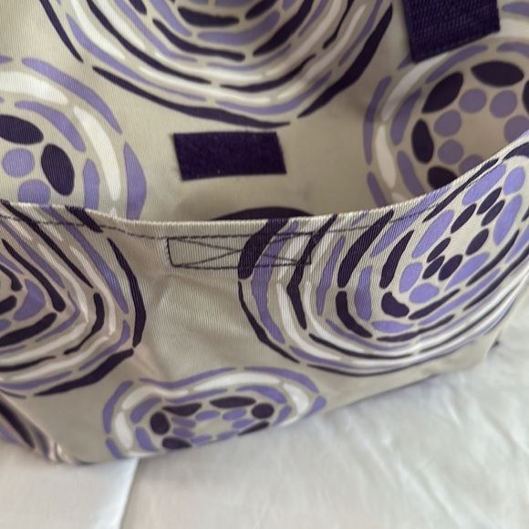 Large Utility Tote - Picture 5 of 9